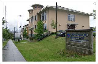 J�E�X�^���t�H�[�h���ۏ��w�Z�ߌi